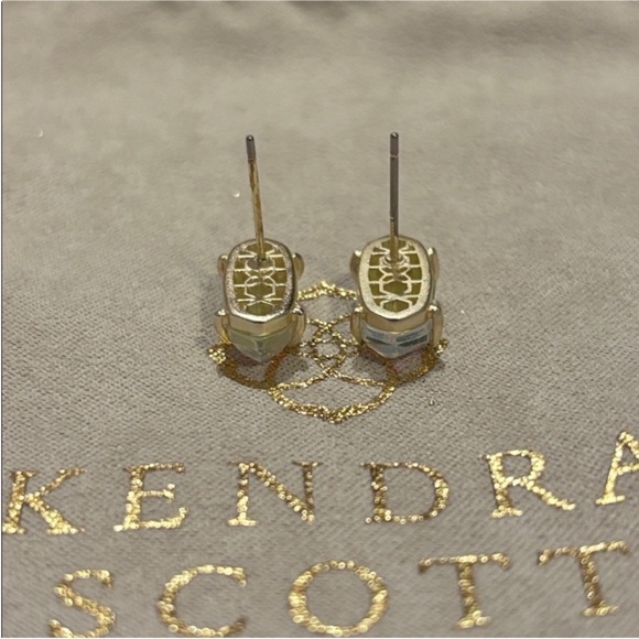 Kendra Scott Ever Earrings Kendra Scott Earrings Dichroic Glass Gold - Picture 7 of 10
